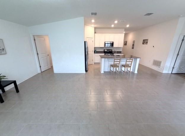 For Sale: $299,000 (3 beds, 2 baths, 1560 Square Feet)