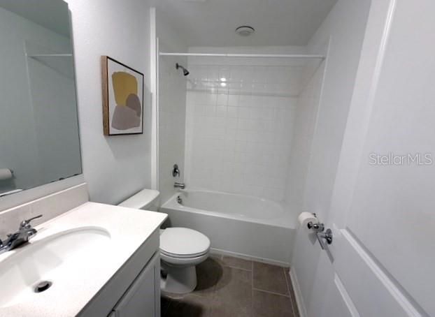 For Sale: $299,000 (3 beds, 2 baths, 1560 Square Feet)