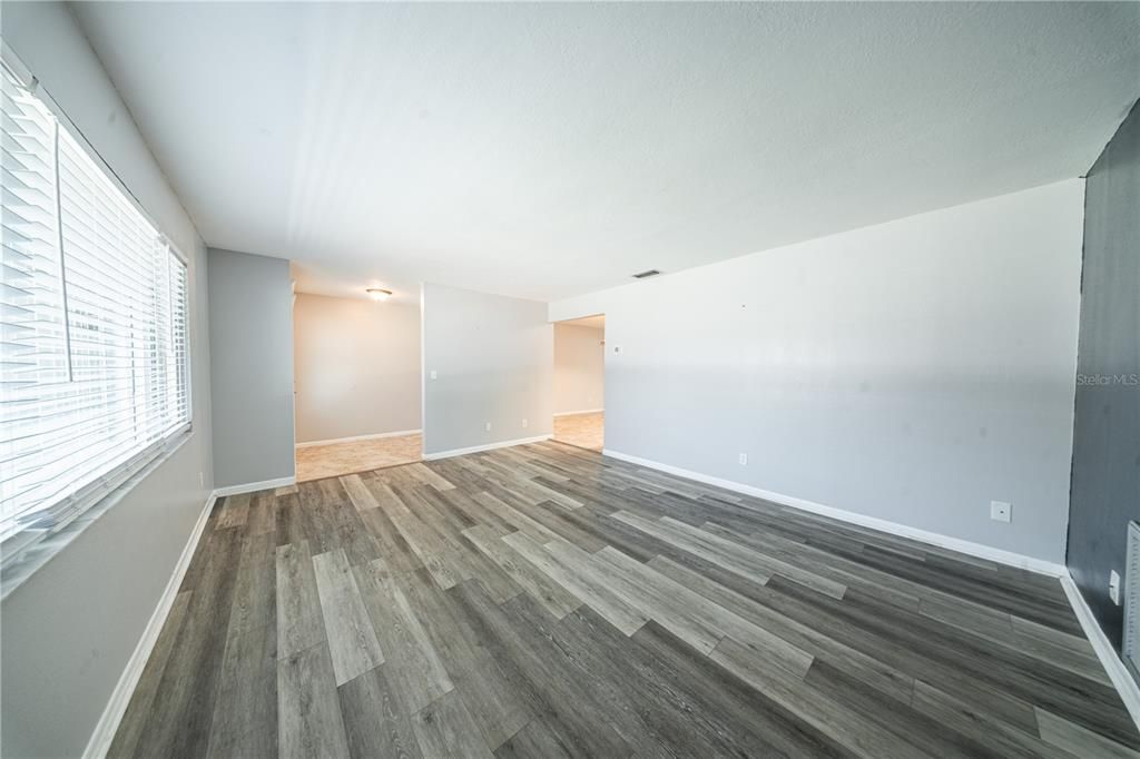 For Sale: $550,000 (4 beds, 2 baths, 2035 Square Feet)