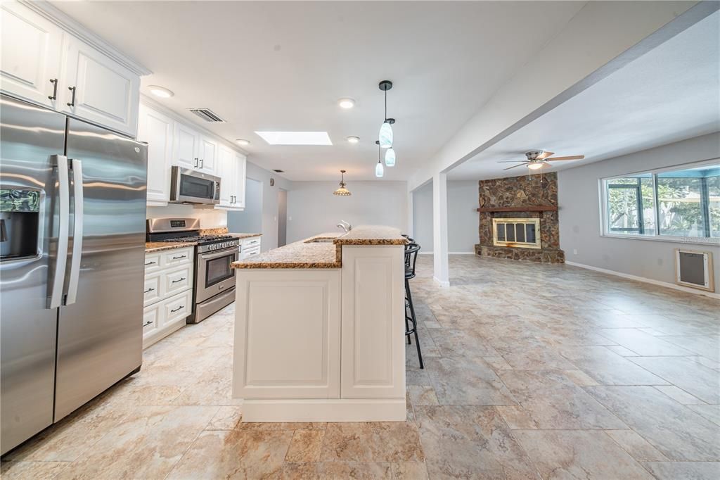 For Sale: $550,000 (4 beds, 2 baths, 2035 Square Feet)