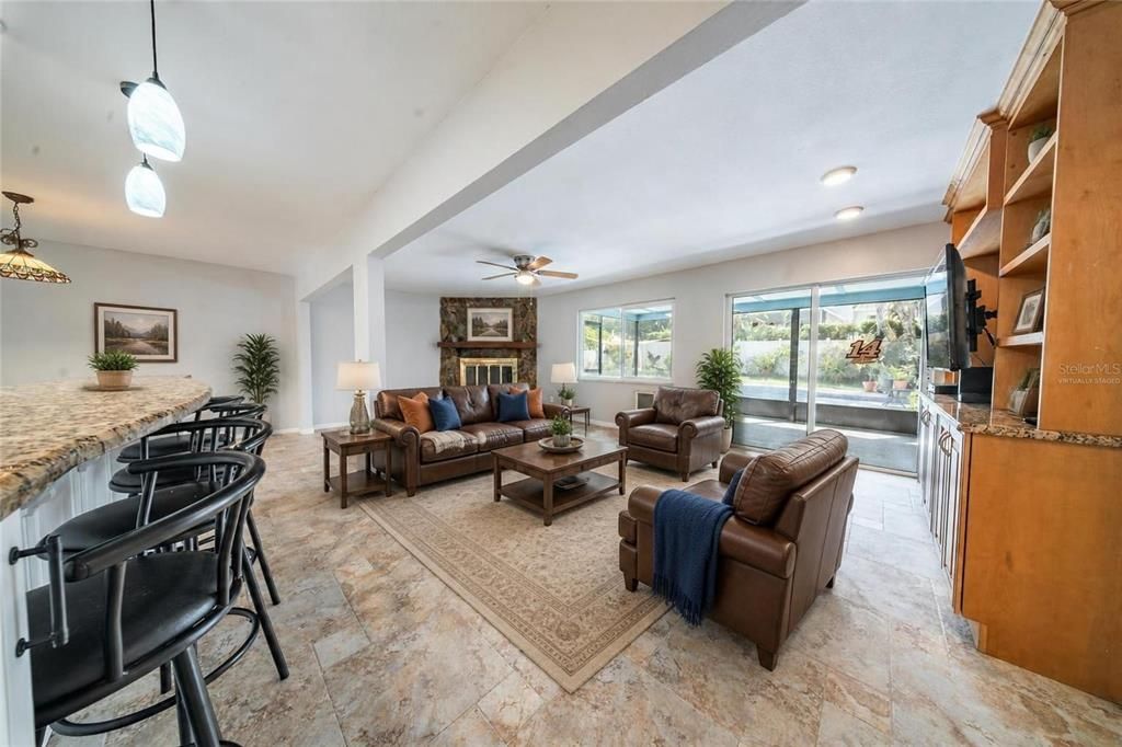 For Sale: $550,000 (4 beds, 2 baths, 2035 Square Feet)