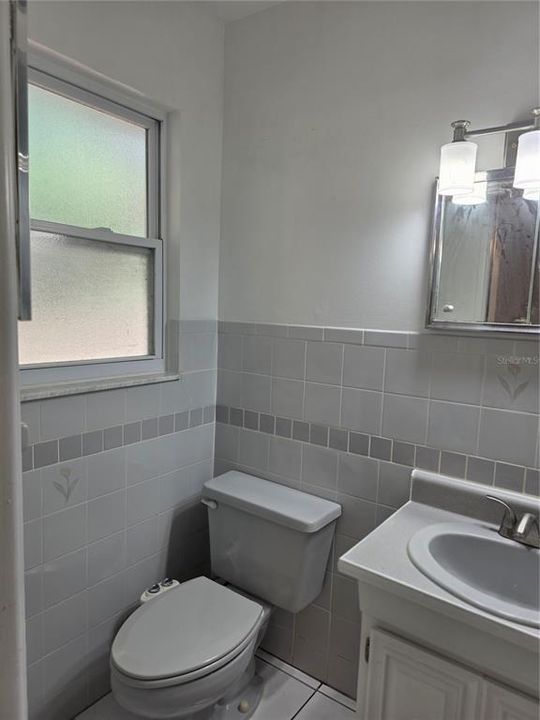 For Rent: $1,895 (3 beds, 2 baths, 1254 Square Feet)
