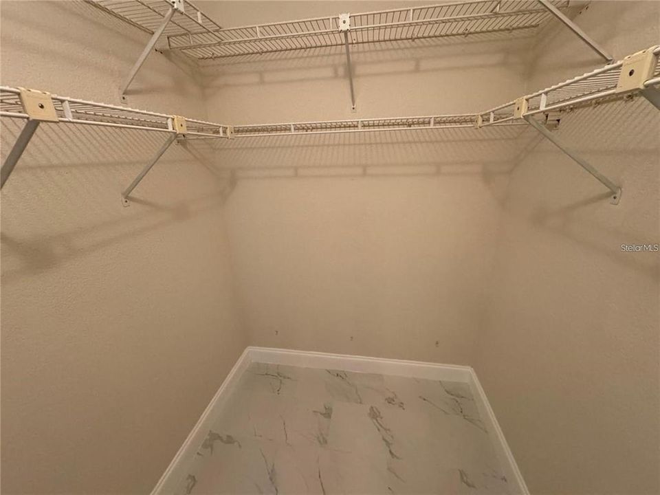 В аренду: $1,950 (2 спален, 2 ванн, 1416 Квадратных фут)