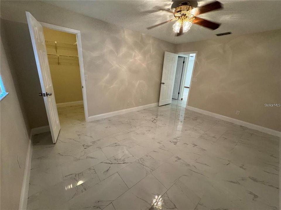 В аренду: $1,950 (2 спален, 2 ванн, 1416 Квадратных фут)