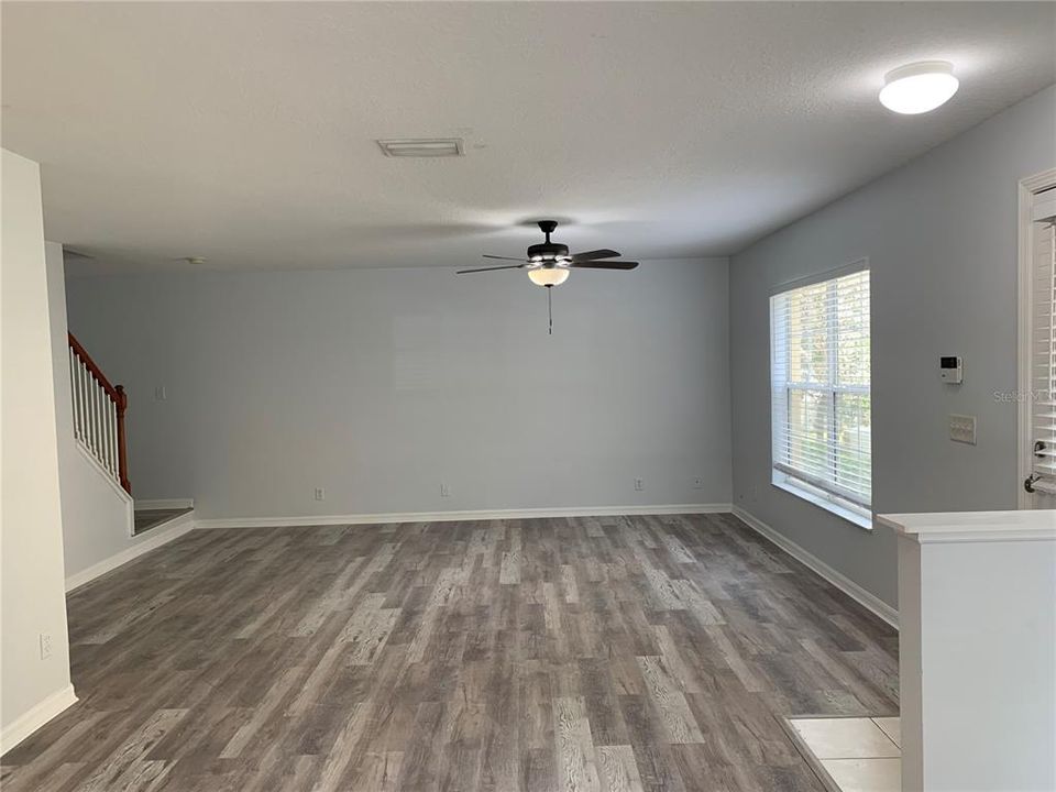 For Rent: $1,800 (3 beds, 2 baths, 1408 Square Feet)
