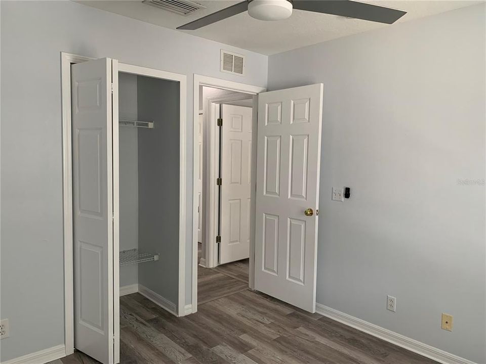 For Rent: $1,800 (3 beds, 2 baths, 1408 Square Feet)