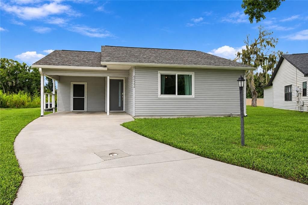 For Sale: $249,900 (2 beds, 2 baths, 1008 Square Feet)