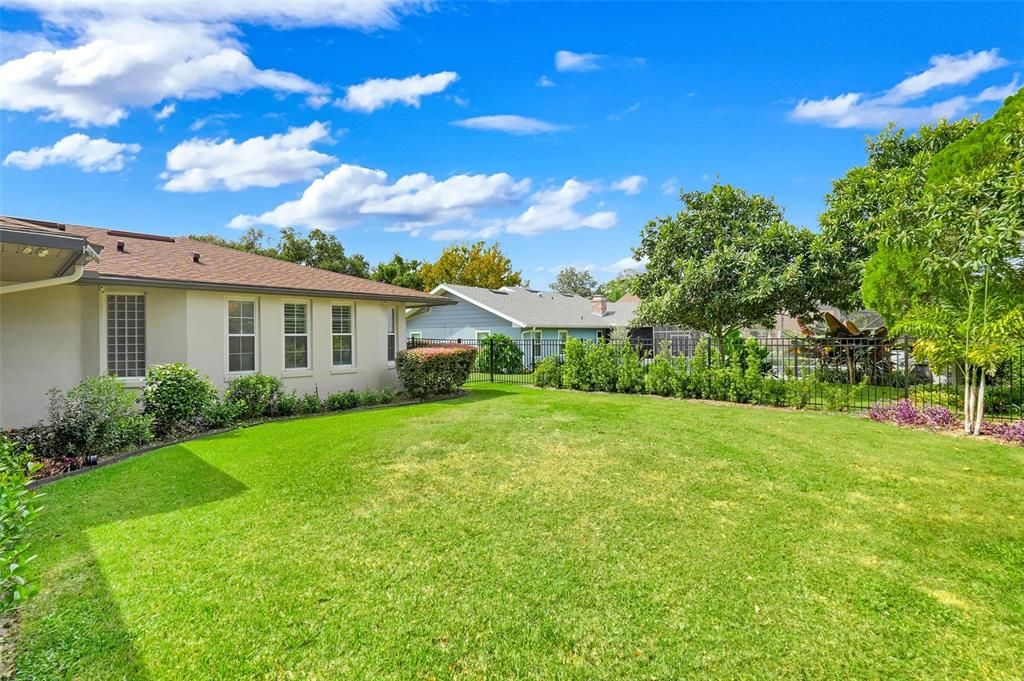 For Sale: $559,990 (3 beds, 2 baths, 2265 Square Feet)