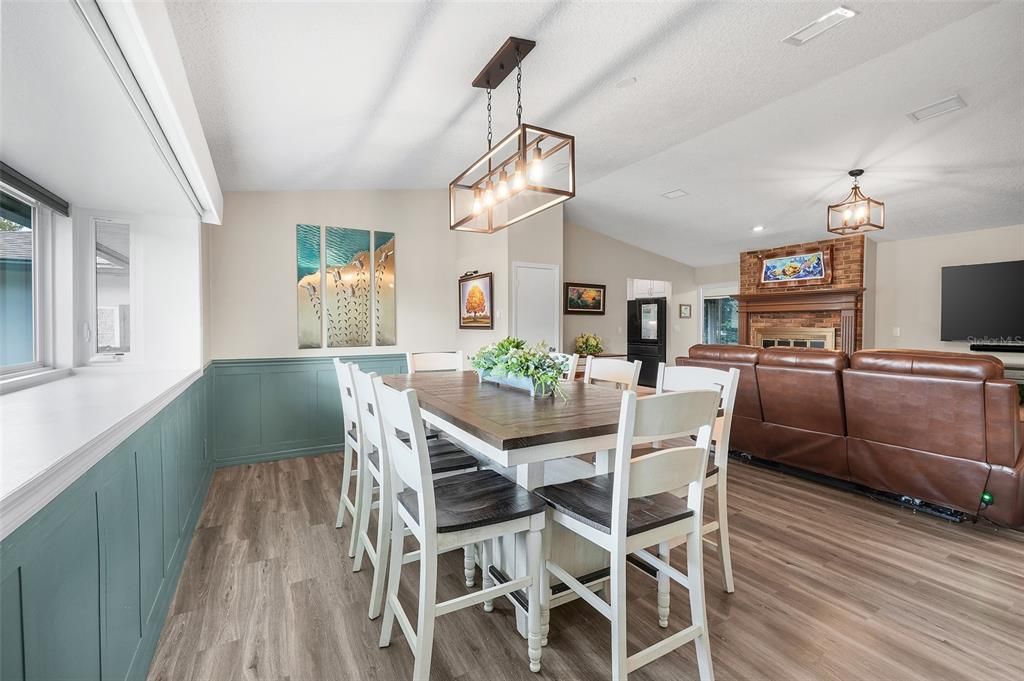 For Sale: $559,990 (3 beds, 2 baths, 2265 Square Feet)