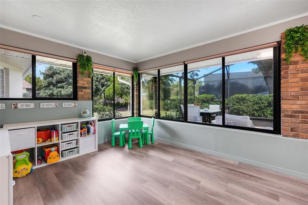 For Sale: $559,990 (3 beds, 2 baths, 2265 Square Feet)