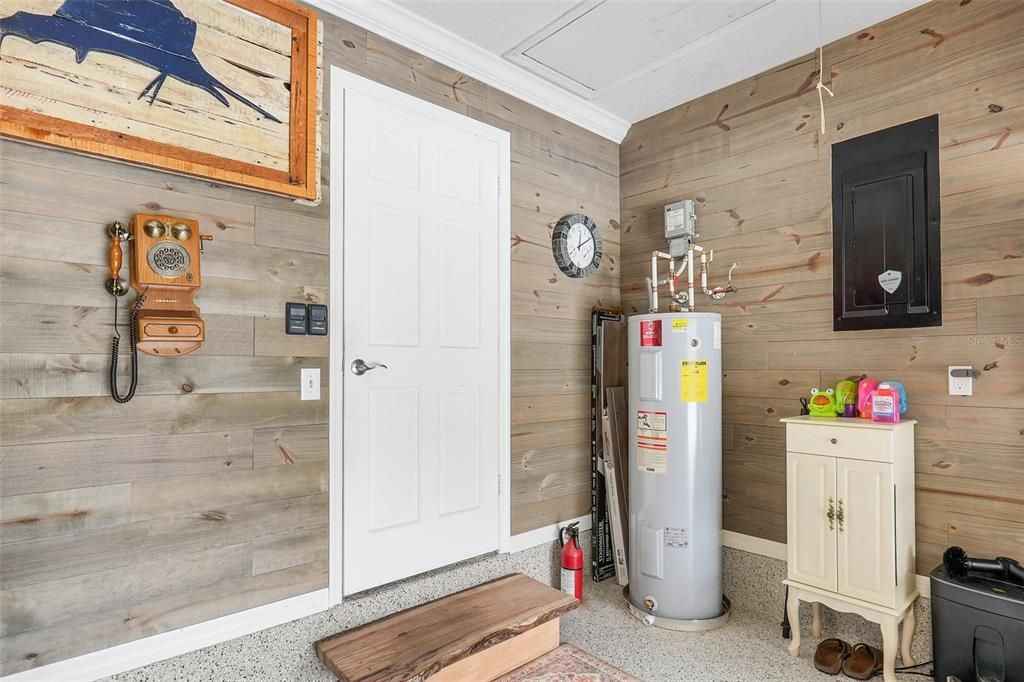 For Sale: $559,990 (3 beds, 2 baths, 2265 Square Feet)