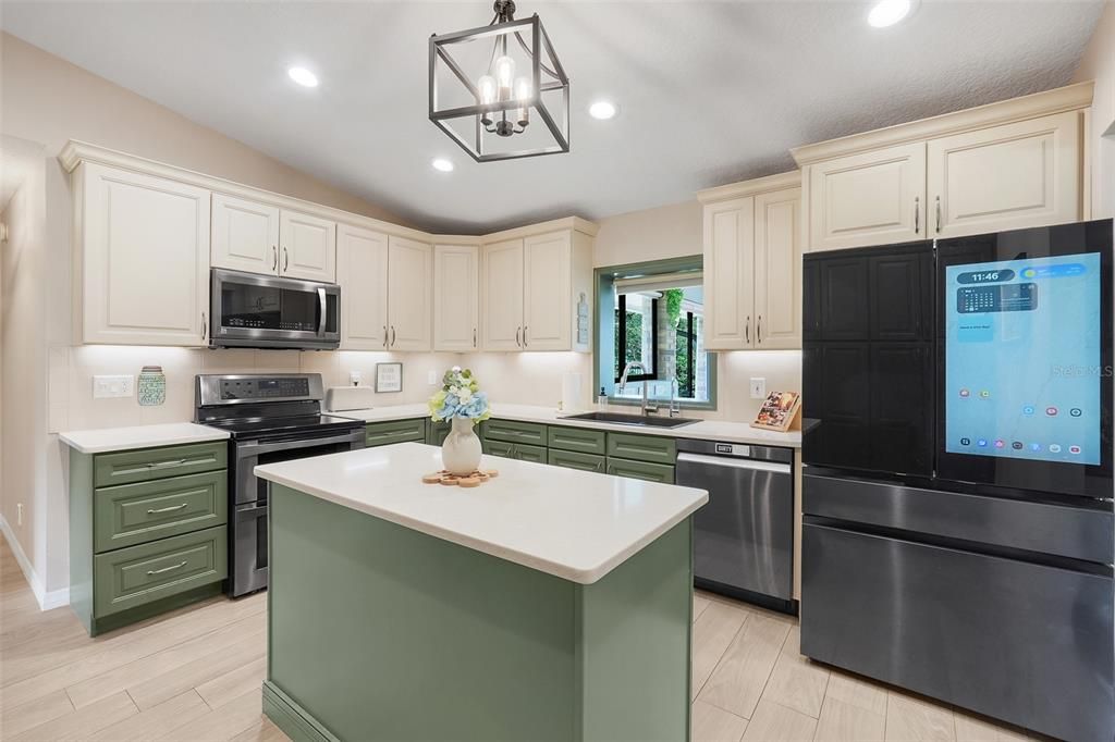 For Sale: $559,990 (3 beds, 2 baths, 2265 Square Feet)