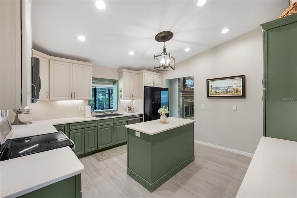 For Sale: $559,990 (3 beds, 2 baths, 2265 Square Feet)