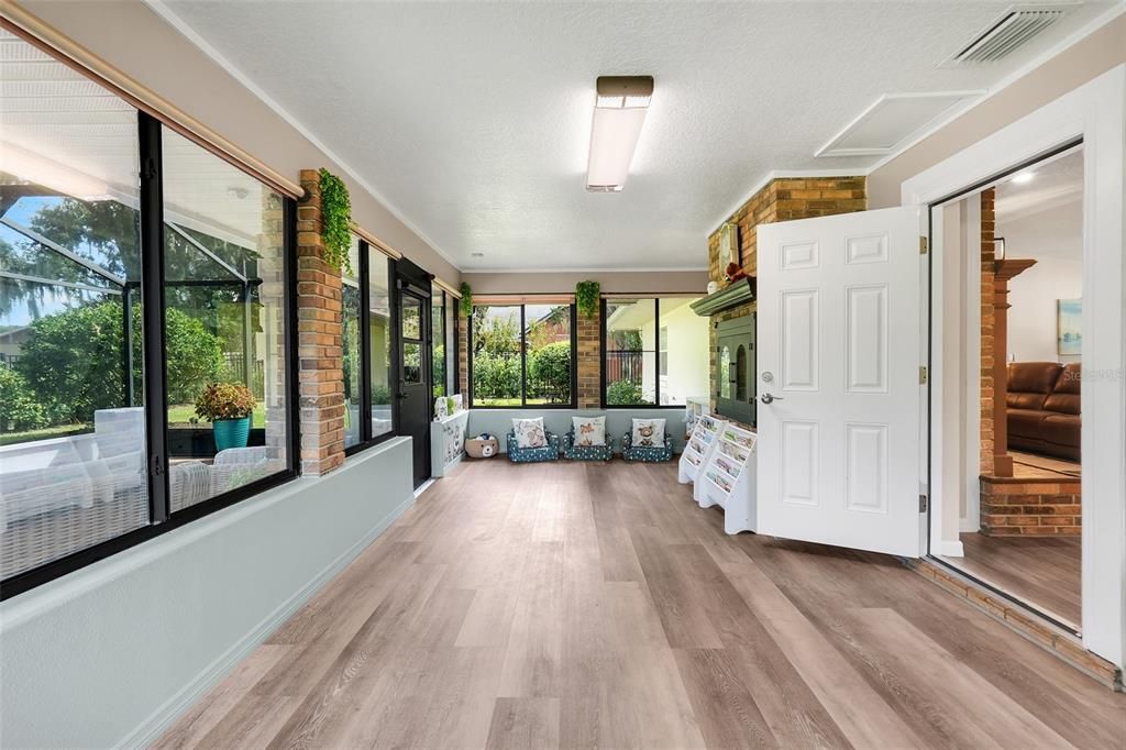 For Sale: $559,990 (3 beds, 2 baths, 2265 Square Feet)