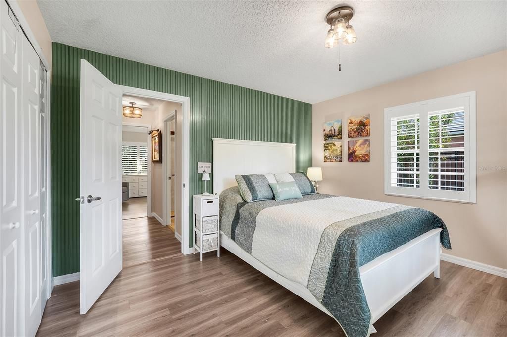For Sale: $559,990 (3 beds, 2 baths, 2265 Square Feet)