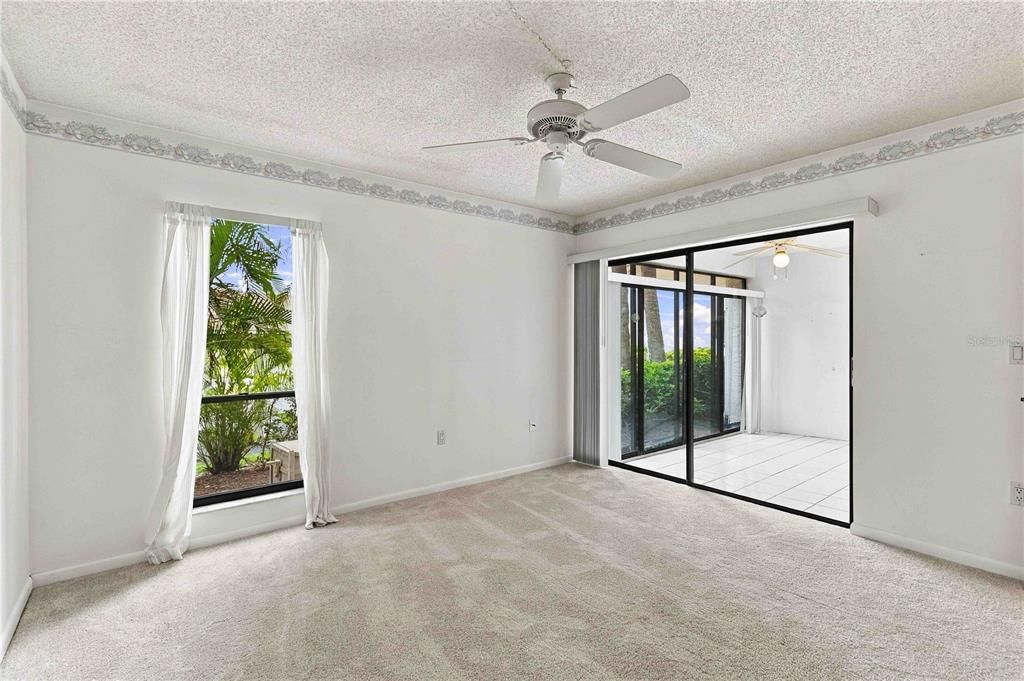 En Venta: $325,000 (2 camas, 2 baños, 1561 Pies cuadrados)