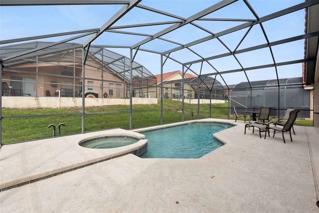For Sale: $355,500 (4 beds, 3 baths, 1542 Square Feet)