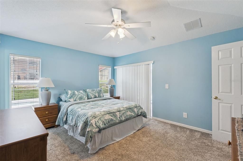 For Sale: $355,500 (4 beds, 3 baths, 1542 Square Feet)