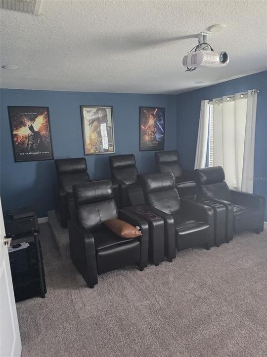 For Sale: $648,000 (8 beds, 5 baths, 3909 Square Feet)