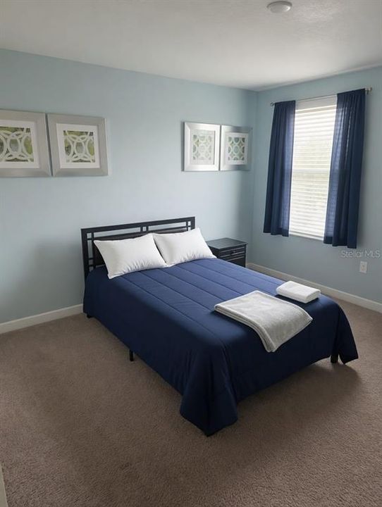 For Sale: $648,000 (8 beds, 5 baths, 3909 Square Feet)