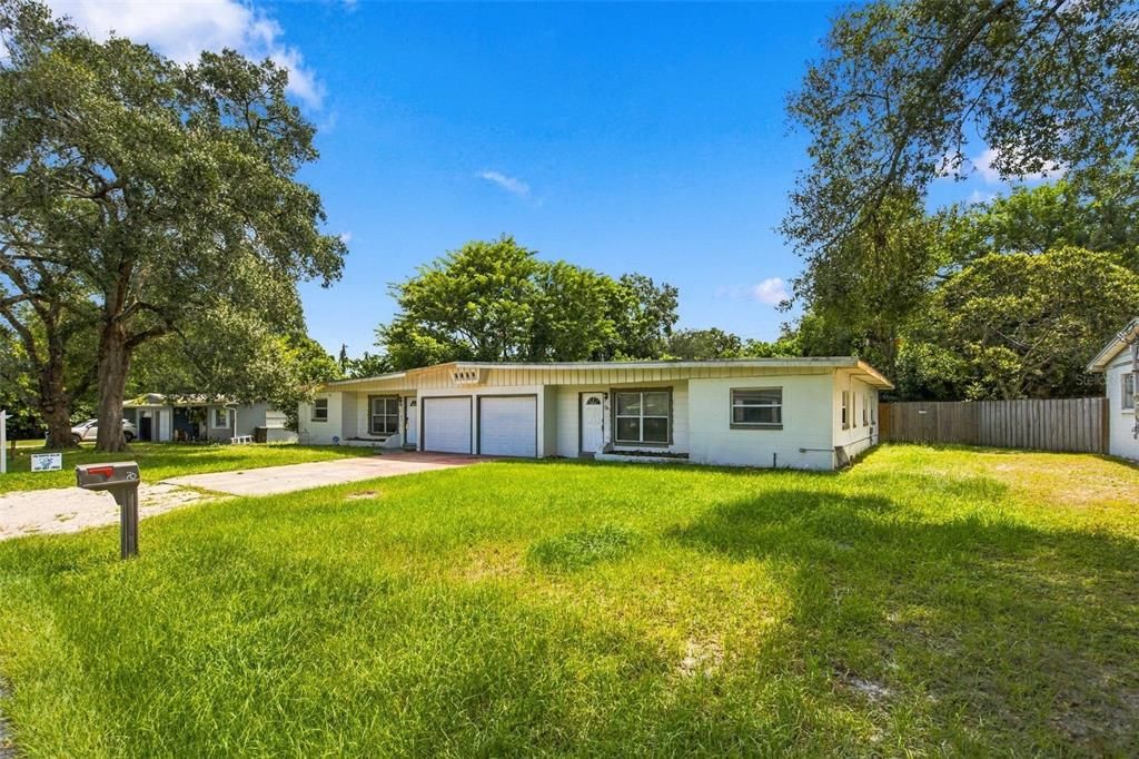 For Rent: $2,200 (3 beds, 2 baths, 1009 Square Feet)