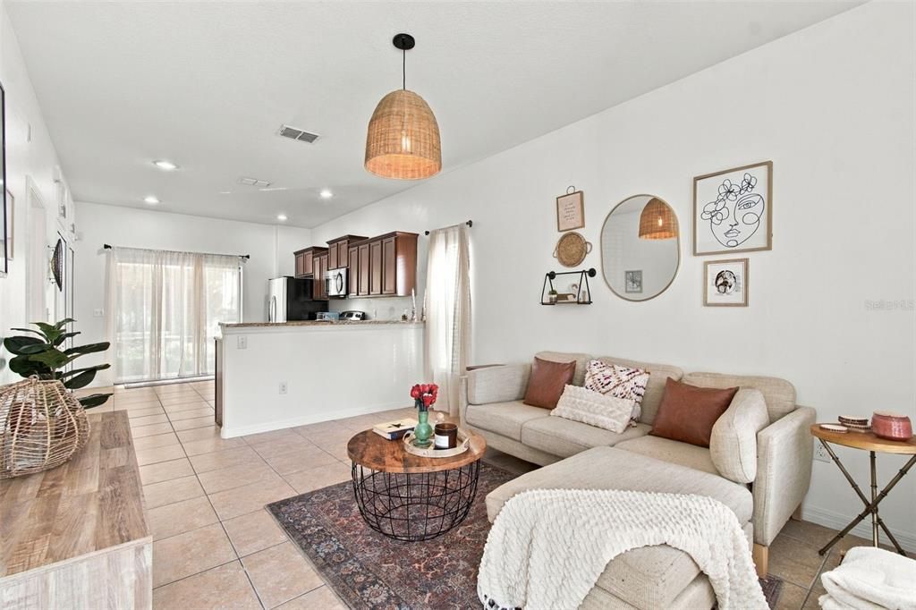 En Venta: $220,000 (2 camas, 2 baños, 1192 Pies cuadrados)
