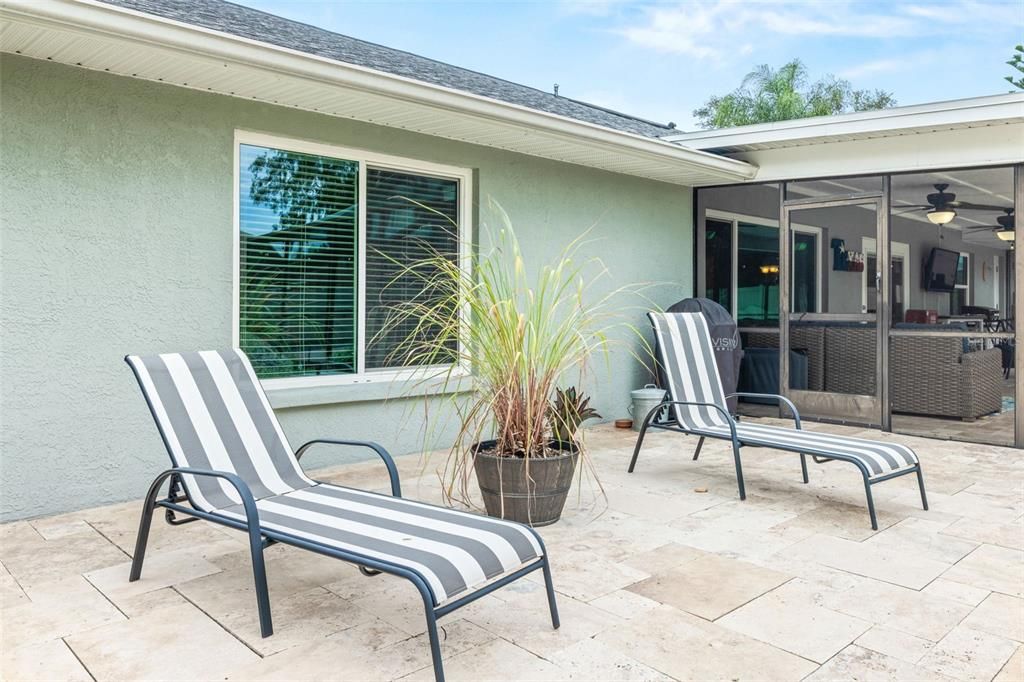 For Sale: $520,000 (4 beds, 3 baths, 2400 Square Feet)