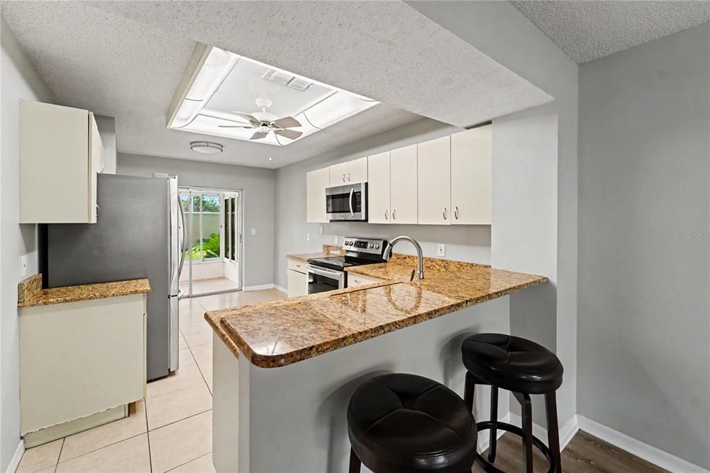 En Venta: $150,000 (2 camas, 2 baños, 1025 Pies cuadrados)
