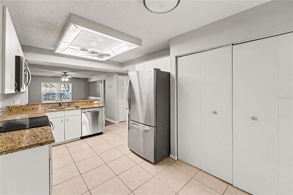 En Venta: $150,000 (2 camas, 2 baños, 1025 Pies cuadrados)