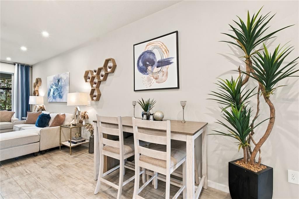 En Venta: $350,000 (3 camas, 2 baños, 1667 Pies cuadrados)