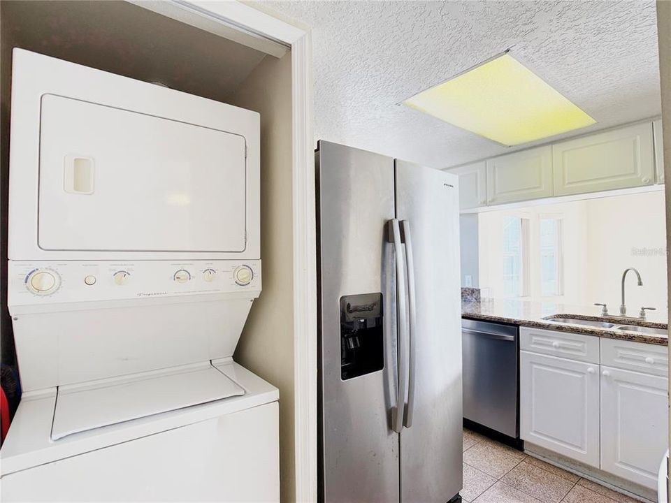 En Renta: $1,495 (3 camas, 2 baños, 1400 Pies cuadrados)