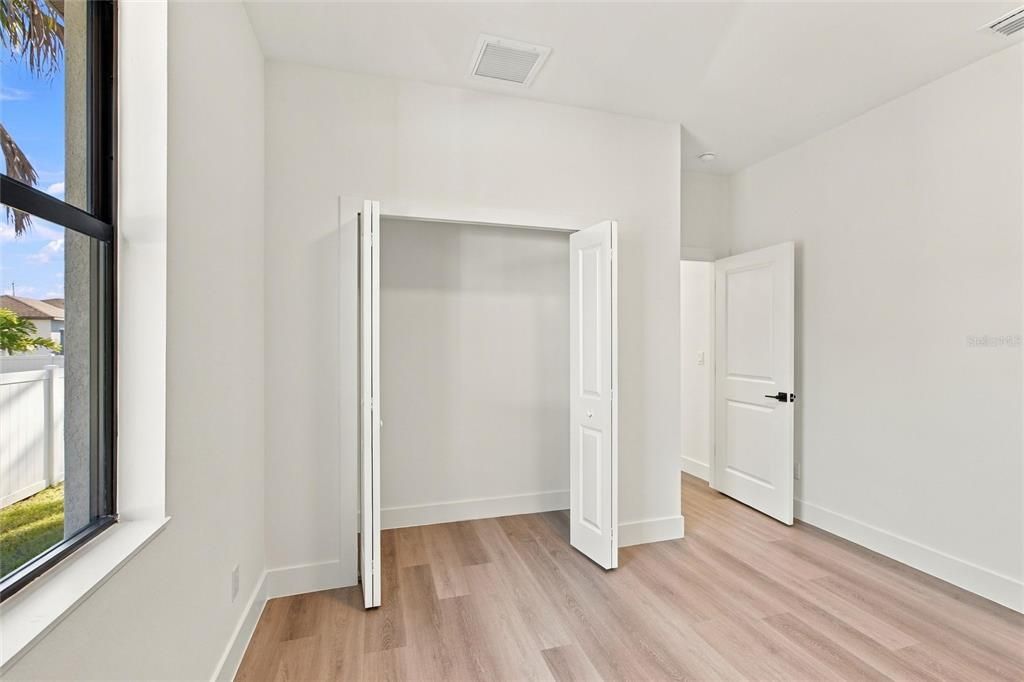 En Venta: $369,000 (3 camas, 2 baños, 1725 Pies cuadrados)