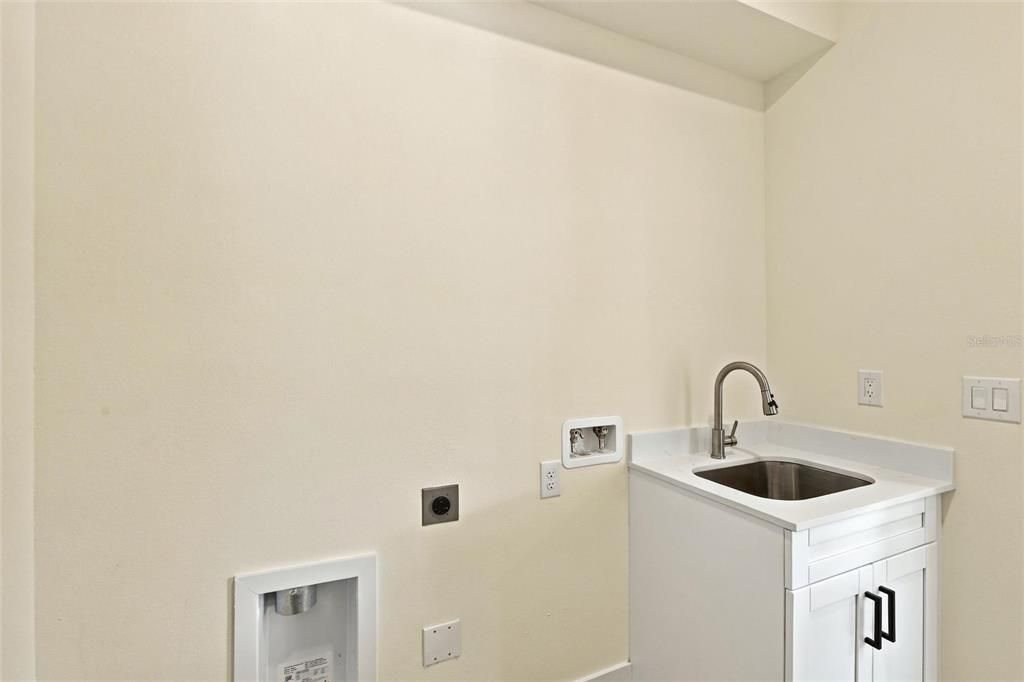 En Venta: $369,000 (3 camas, 2 baños, 1725 Pies cuadrados)