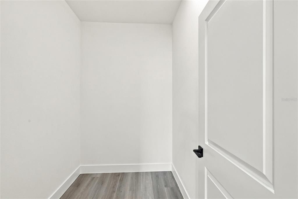 En Venta: $369,000 (3 camas, 2 baños, 1725 Pies cuadrados)