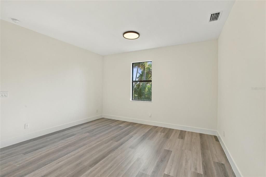 En Venta: $369,000 (3 camas, 2 baños, 1725 Pies cuadrados)