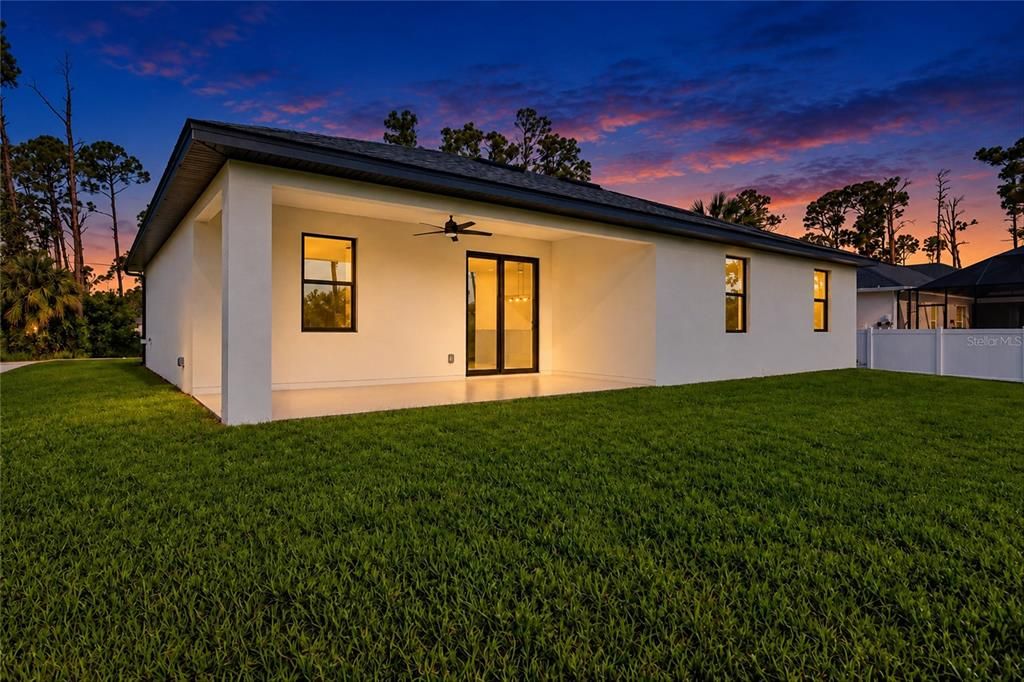 En Venta: $369,000 (3 camas, 2 baños, 1725 Pies cuadrados)