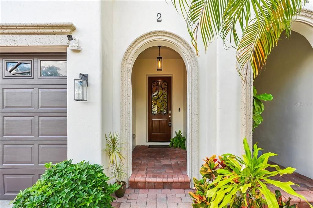 For Sale: $809,000 (3 beds, 2 baths, 2266 Square Feet)