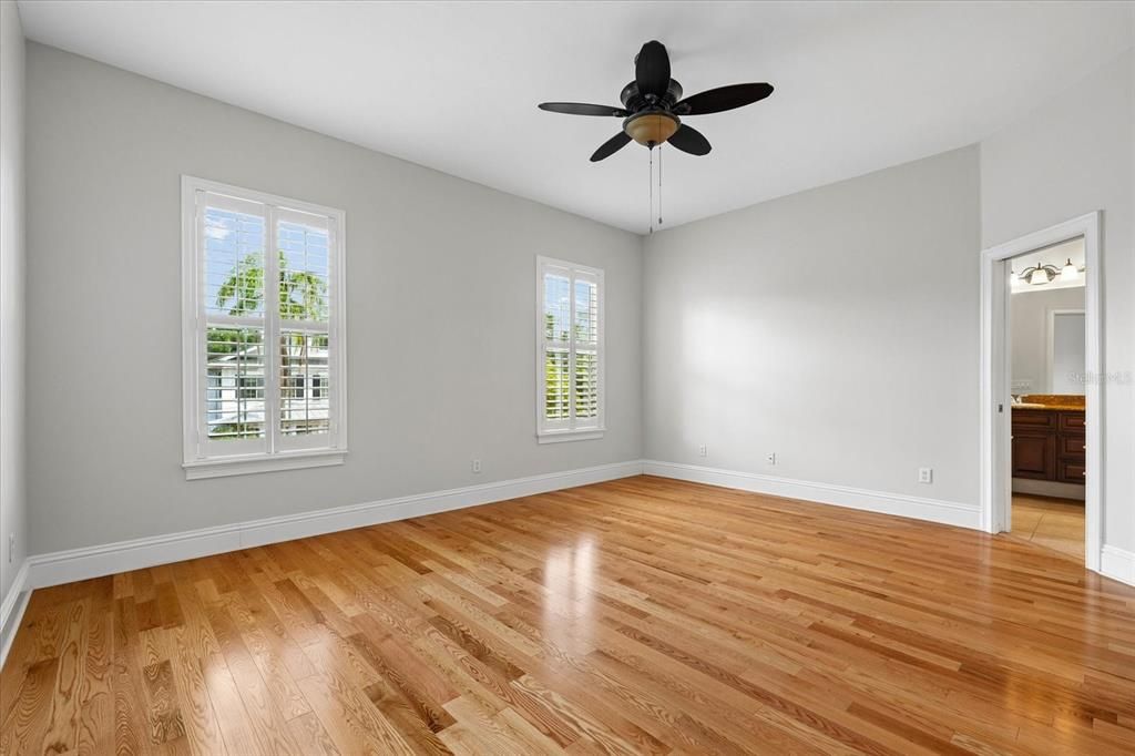For Sale: $809,000 (3 beds, 2 baths, 2266 Square Feet)
