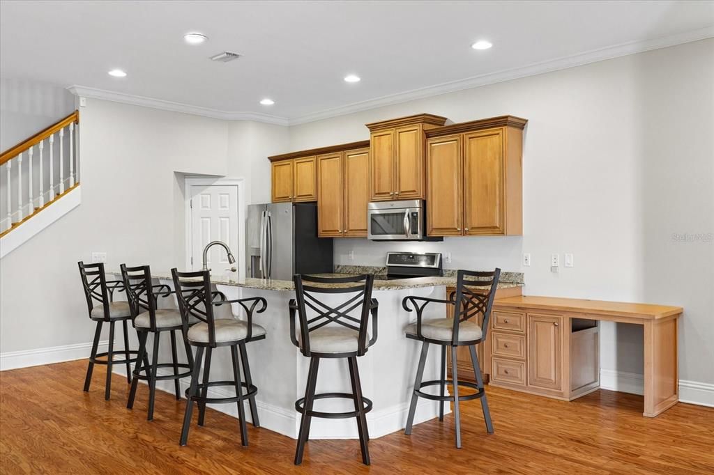 For Sale: $809,000 (3 beds, 2 baths, 2266 Square Feet)