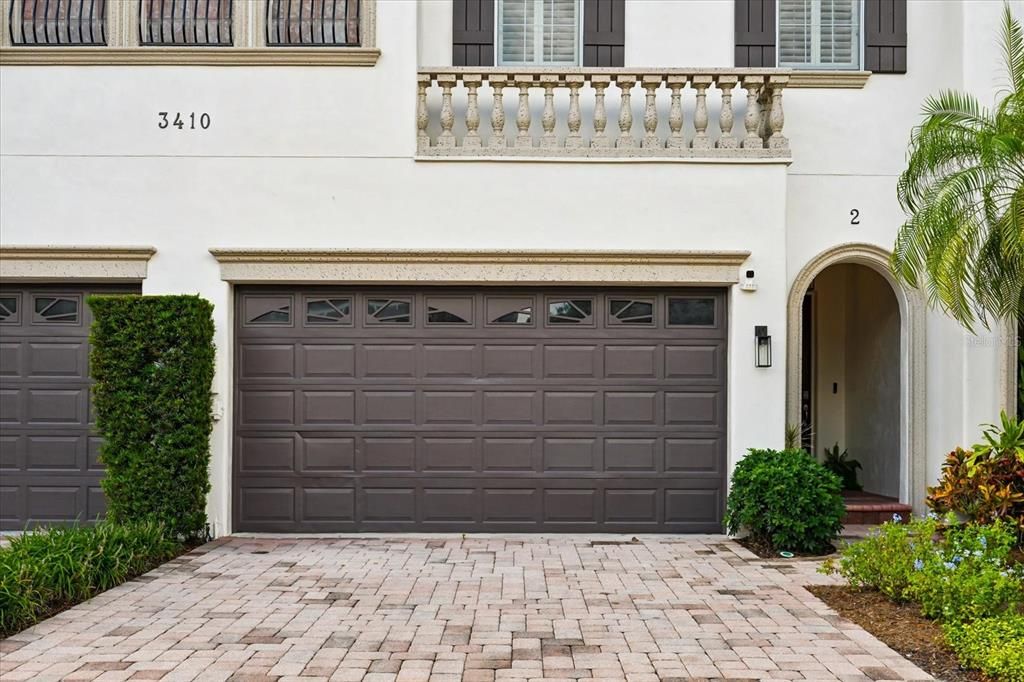 For Sale: $809,000 (3 beds, 2 baths, 2266 Square Feet)