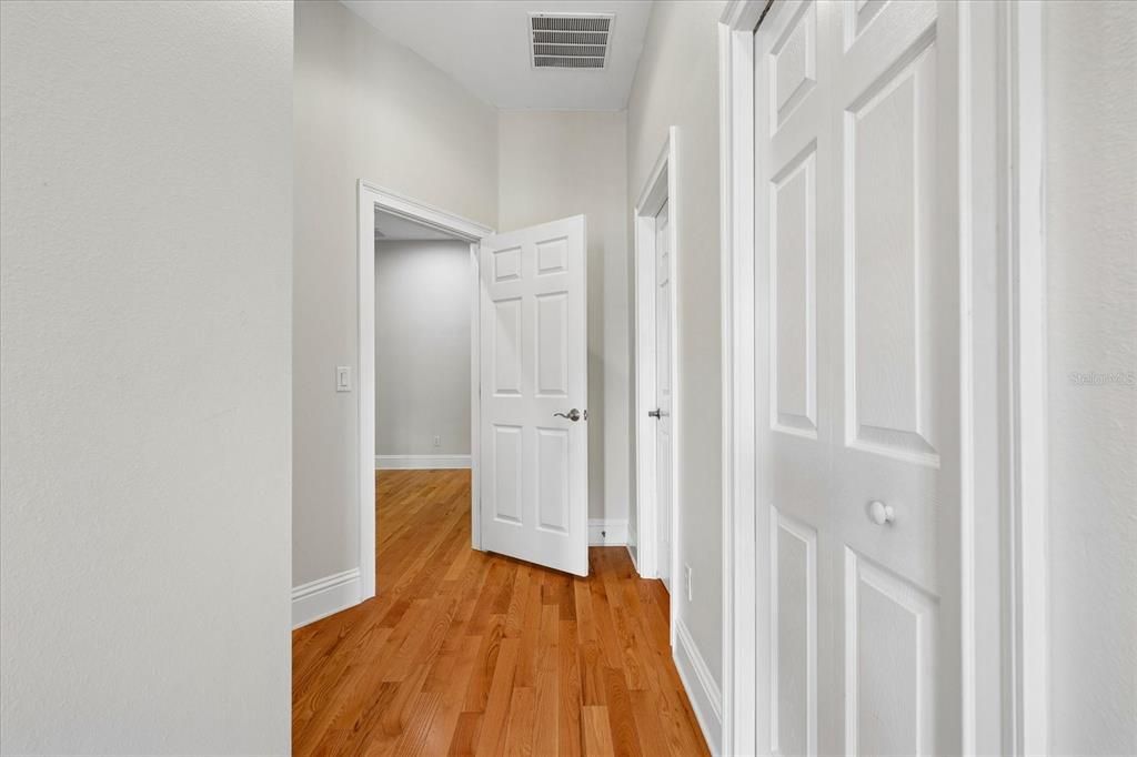 For Sale: $809,000 (3 beds, 2 baths, 2266 Square Feet)