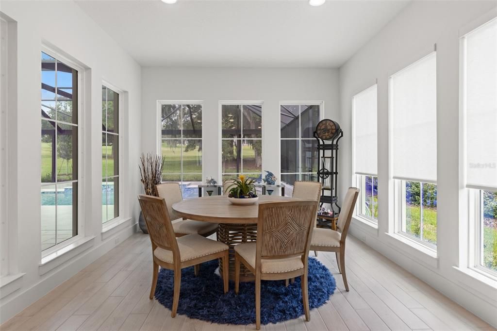 For Sale: $925,000 (4 beds, 3 baths, 3087 Square Feet)