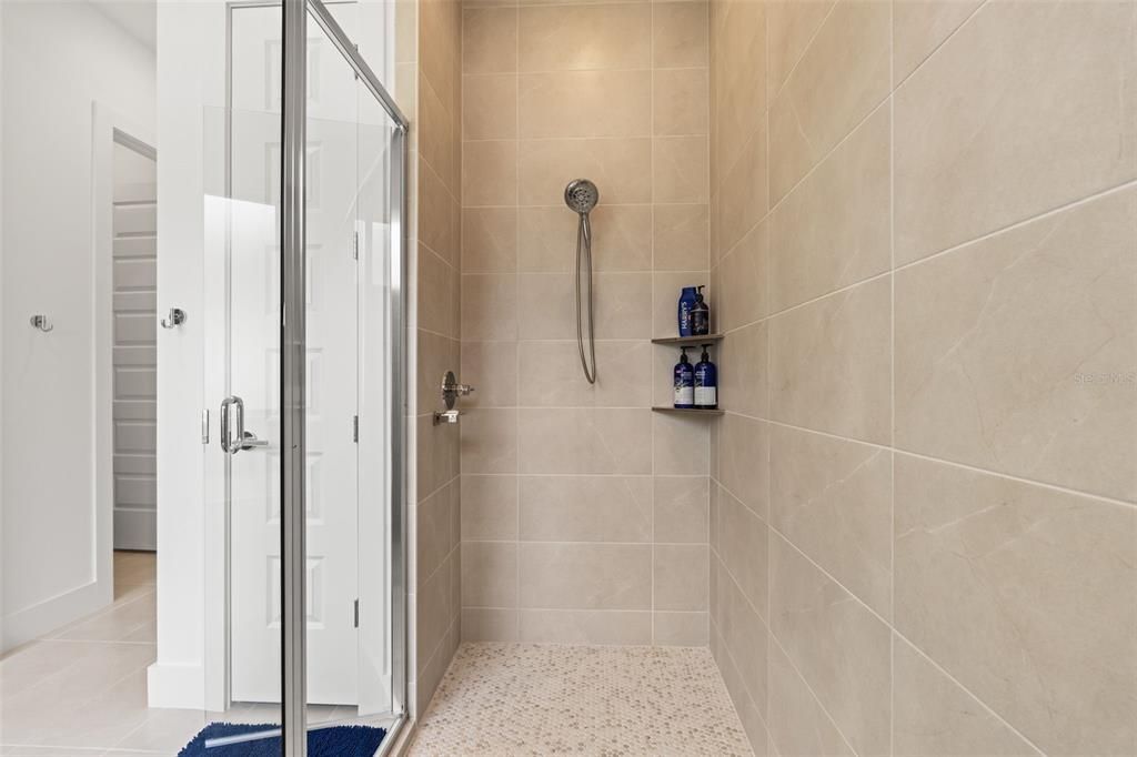 For Sale: $925,000 (4 beds, 3 baths, 3087 Square Feet)