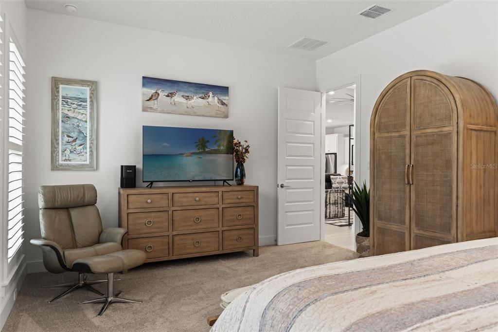 For Sale: $925,000 (4 beds, 3 baths, 3087 Square Feet)