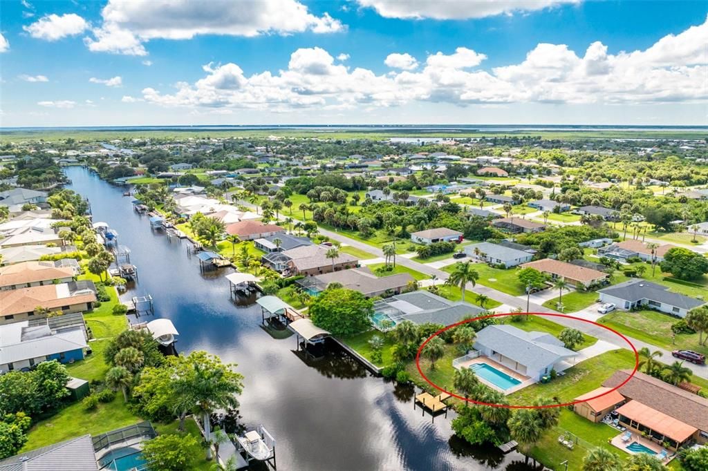 En Venta: $369,000 (2 camas, 2 baños, 931 Pies cuadrados)