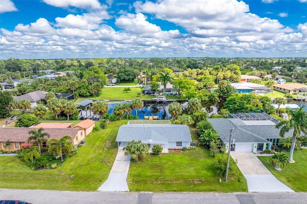 En Venta: $369,000 (2 camas, 2 baños, 931 Pies cuadrados)