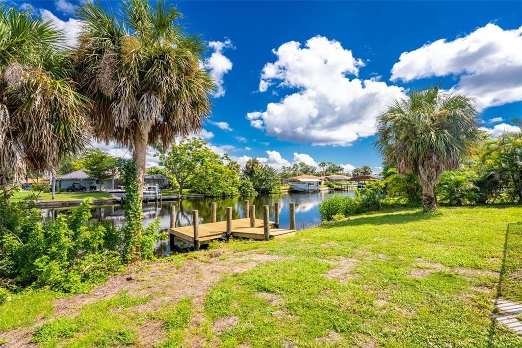 En Venta: $369,000 (2 camas, 2 baños, 931 Pies cuadrados)