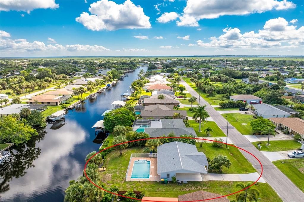 En Venta: $369,000 (2 camas, 2 baños, 931 Pies cuadrados)