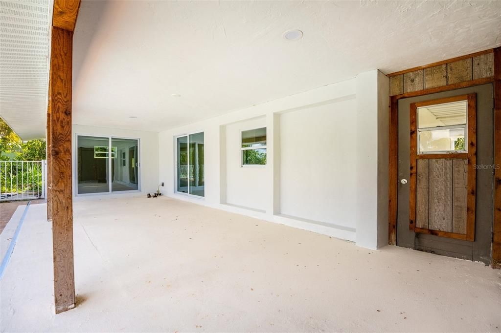 En Venta: $369,000 (2 camas, 2 baños, 931 Pies cuadrados)