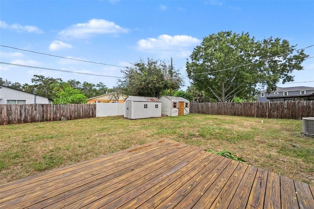 На продажу: $399,900 (3 спален, 2 ванн, 1240 Квадратных фут)